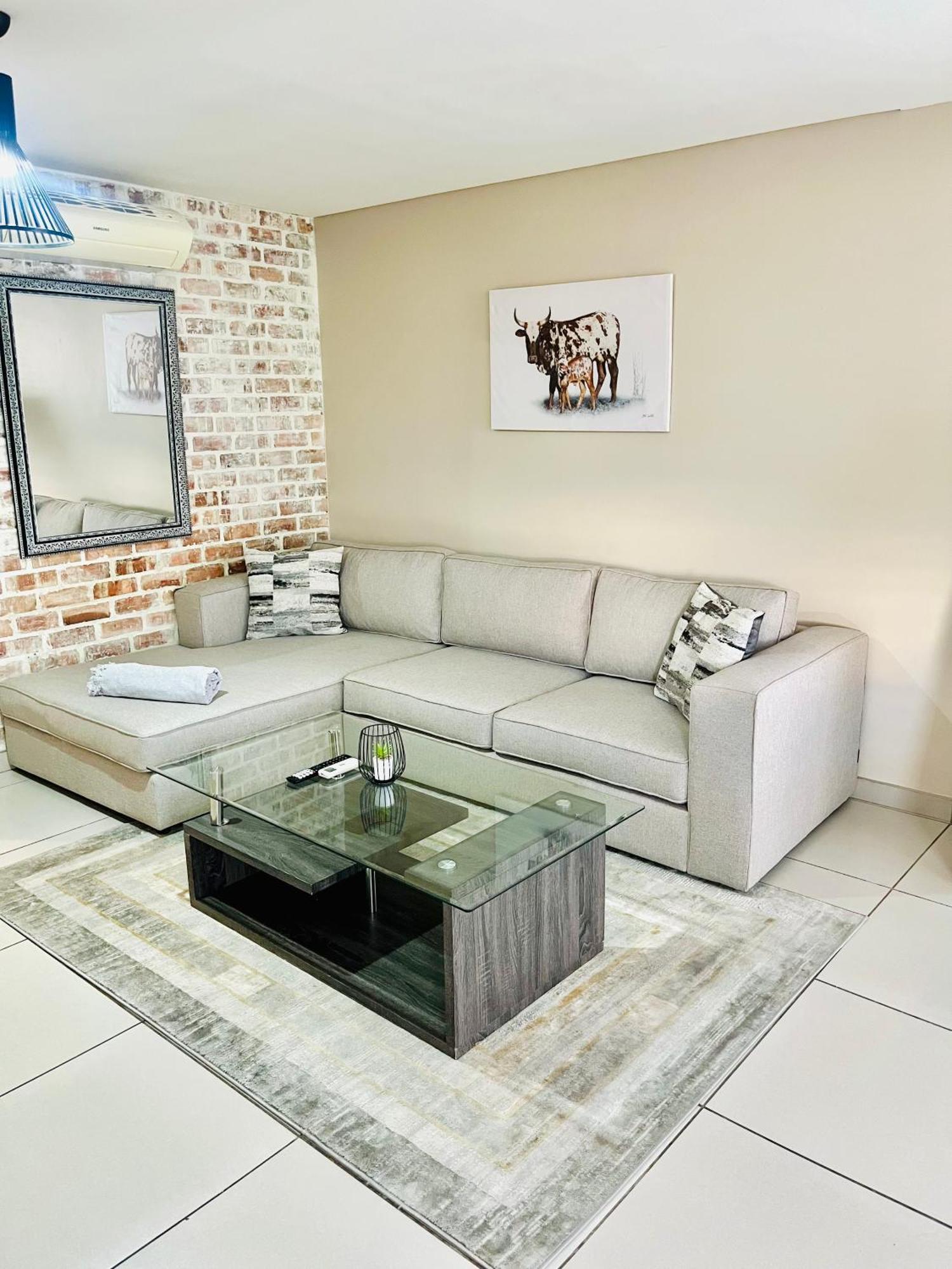 Modernluxe Apartment Windhoek Luaran gambar